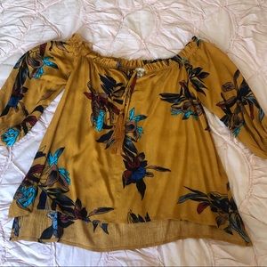 Sadie and Sage Shirt Size M
